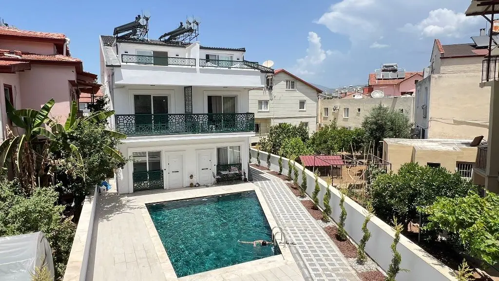 Apartment in Calis